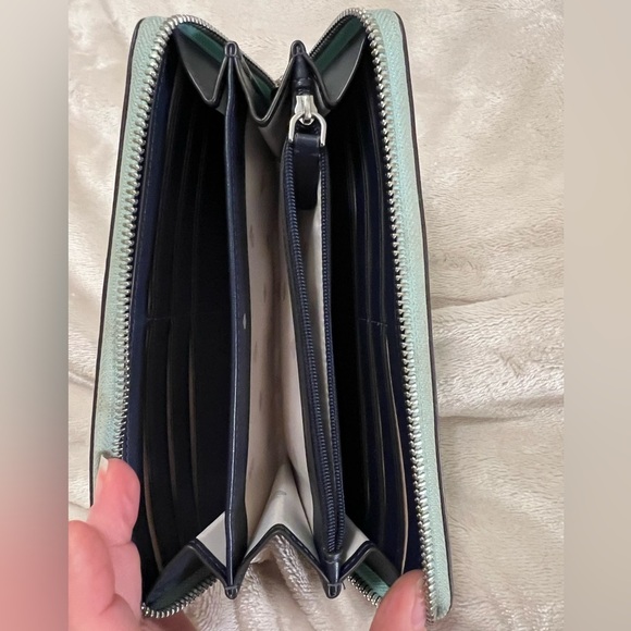 Kate Spade Large Continental Zip Wallet - Picture 7 of 7